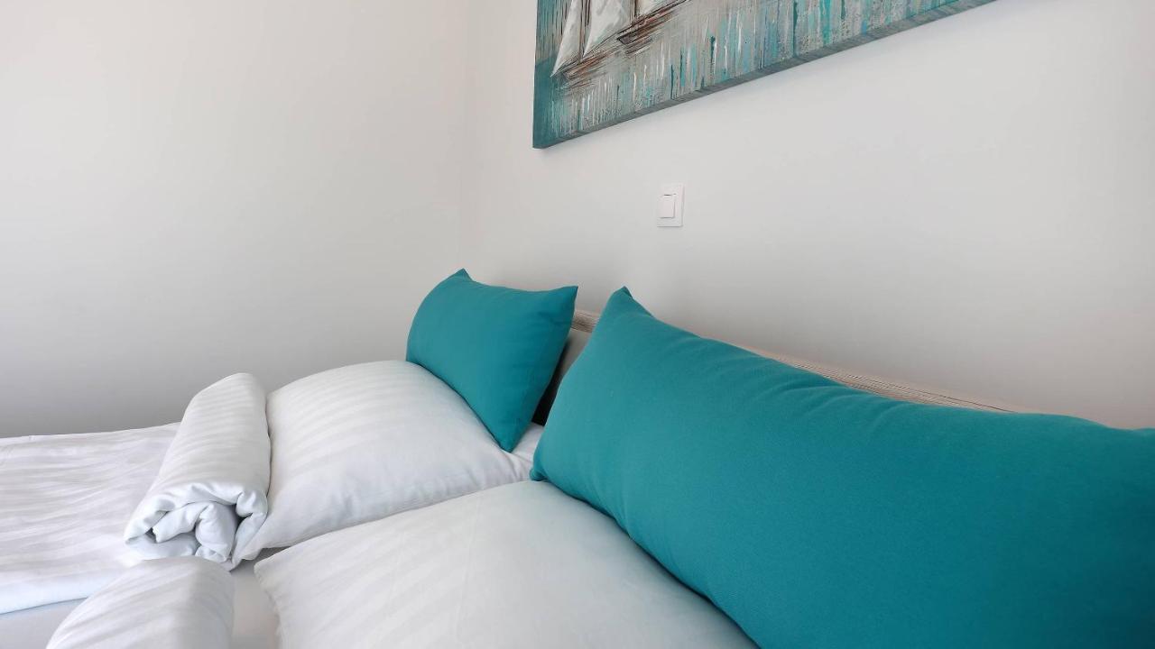 Apartmani "Villa Barbara" Novalja Buitenkant foto